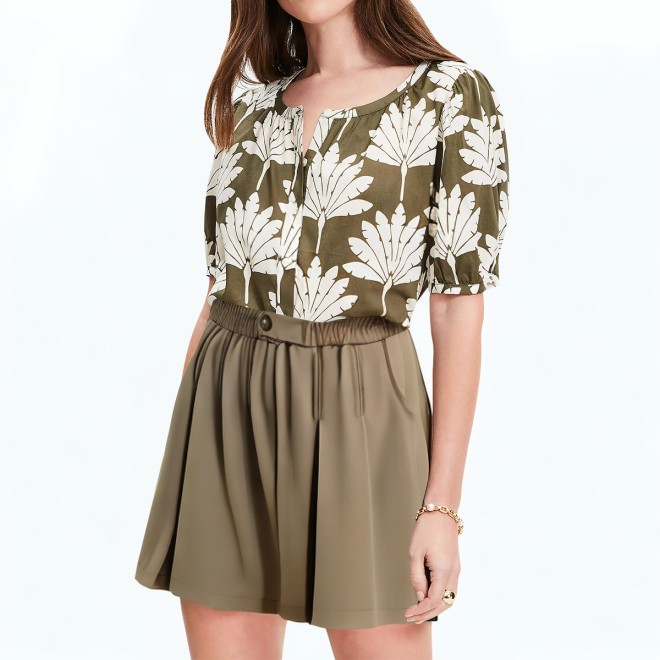 Women's Casual Pleated Suit Shorts