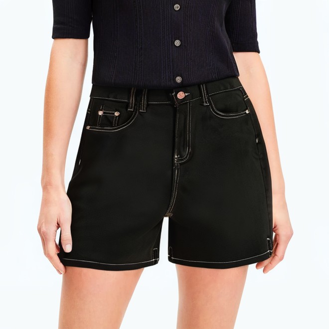 Summer Denim Shorts With Exposed Stitching